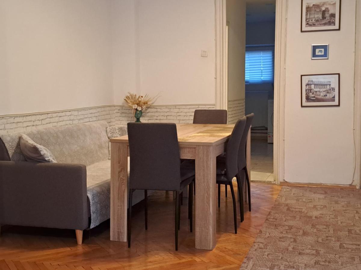 Downtown Apartment Piata Romana Bukarest Exterior foto